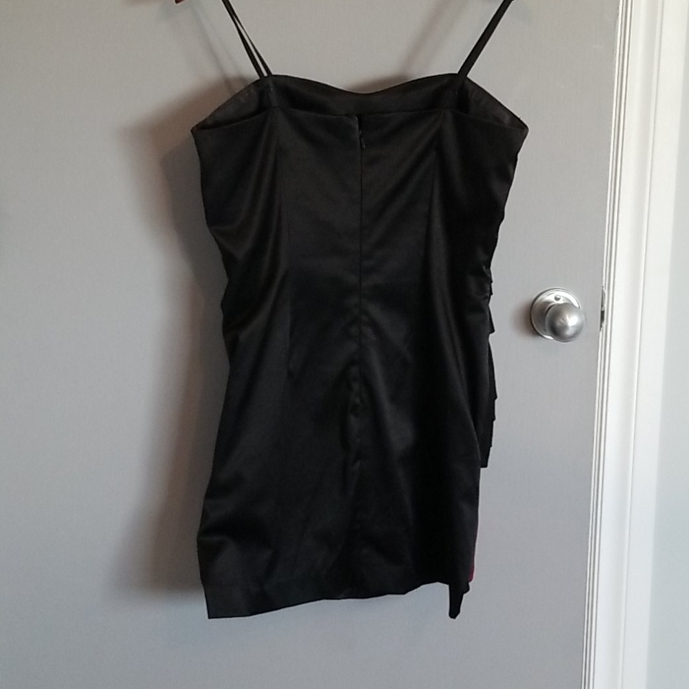 Dress - Picture 5 of 7